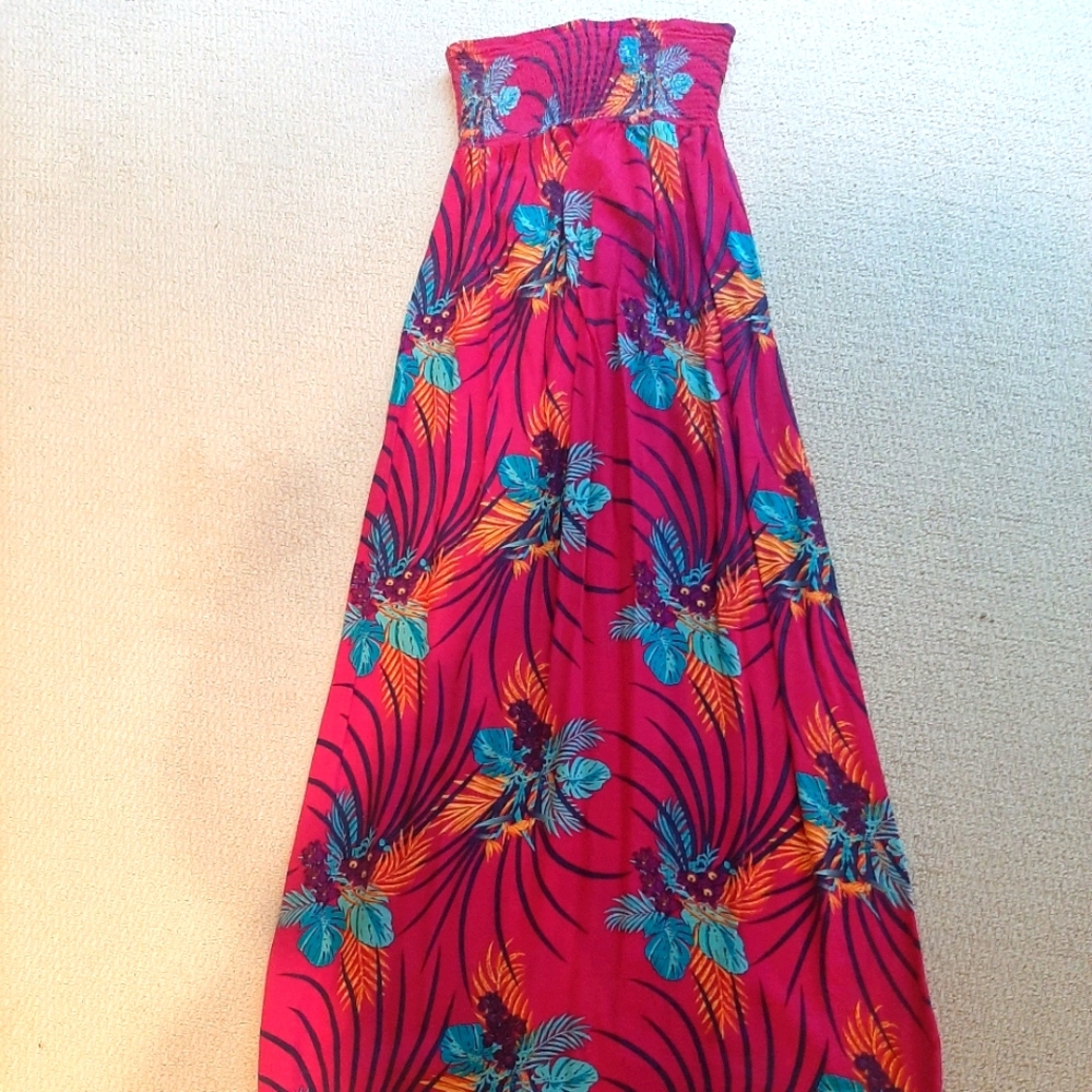 Strapless floral maxi dress